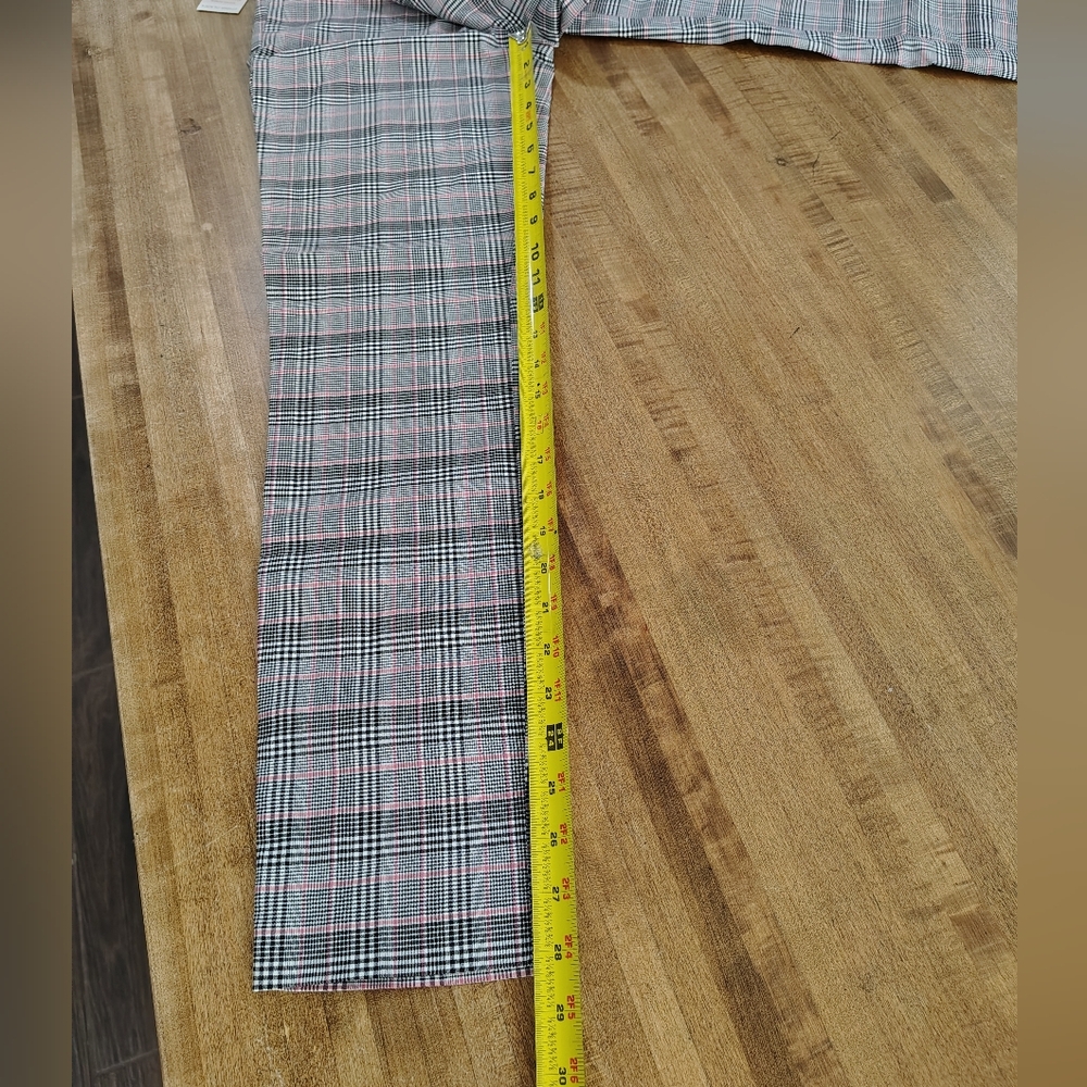 Candie's Audrey Fit Pull On Plaid Slim Stretchy Dressy Pants W/Pink Accent NWT - Picture 11 of 13